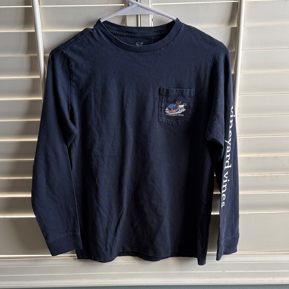 Vineyard Vines ski theme mid Blue Long Sleeve Tee